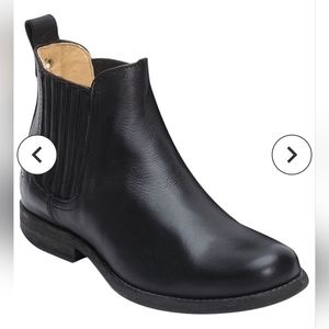 FRYE PHILLIP Chelsea Ankle Bootie